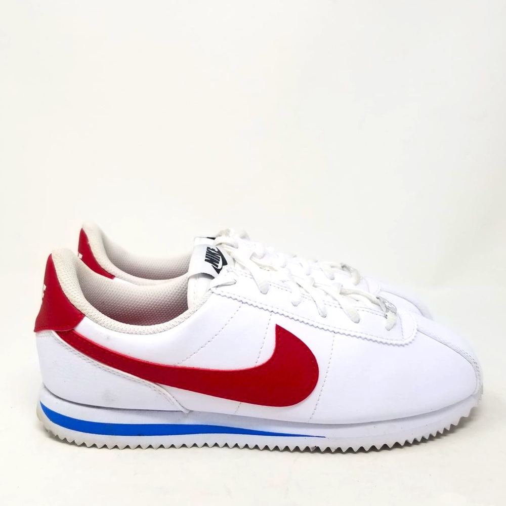 Nike Cortez Basic Big Kids' Shoes size 7Y / 8.5 Women’s
